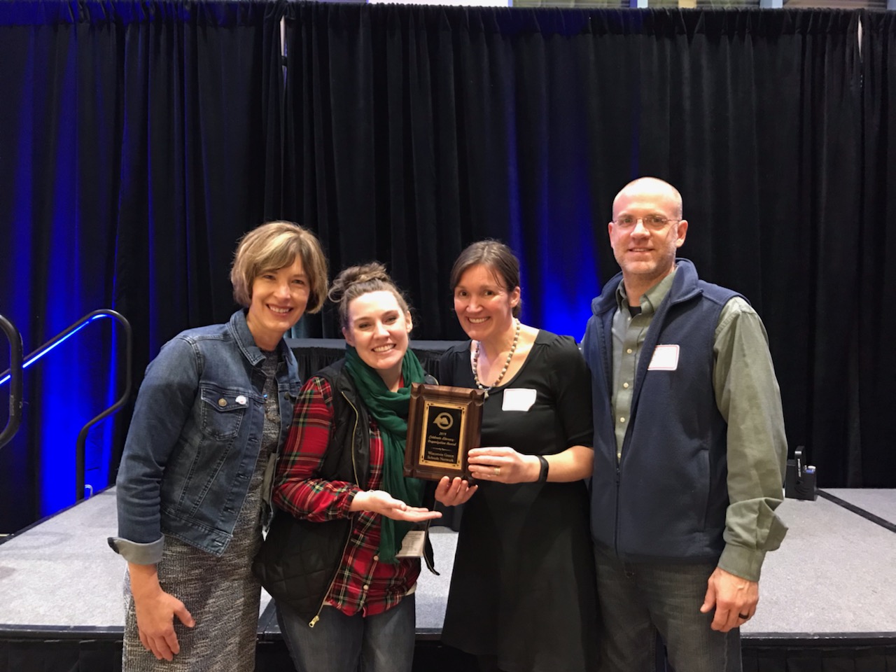 FIELD Edventures accepts award at WSRA